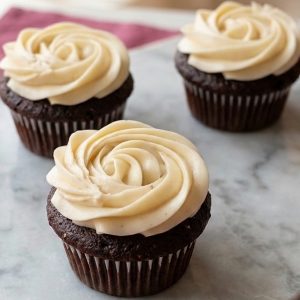 The Tuxedo Cupcake